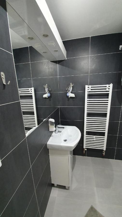 Small Apartments Denisa Business Μπρνο Εξωτερικό φωτογραφία